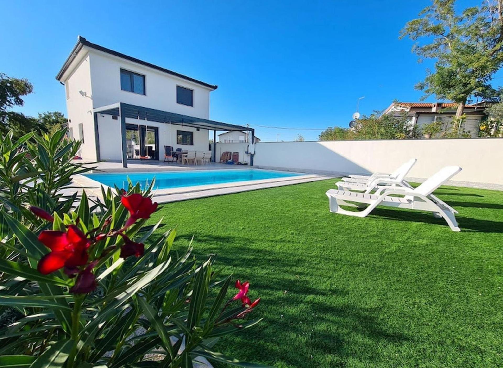 Ferienhaus In Murine Mit Privatem Pool *